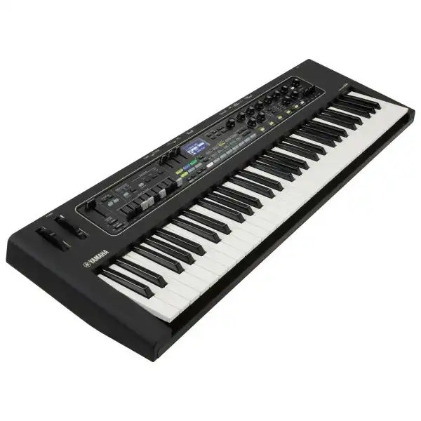 Yamaha CK61 Synthesizer with inbuilt Speakers and 61 keys