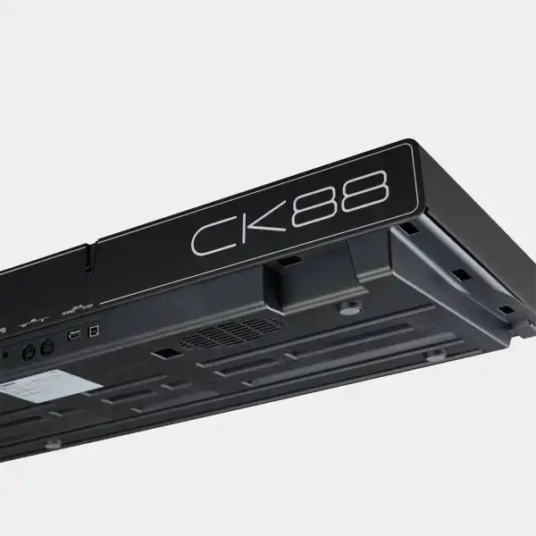 Yamaha CK88 Synthesizer with inbuilt Speaker and 88 keys