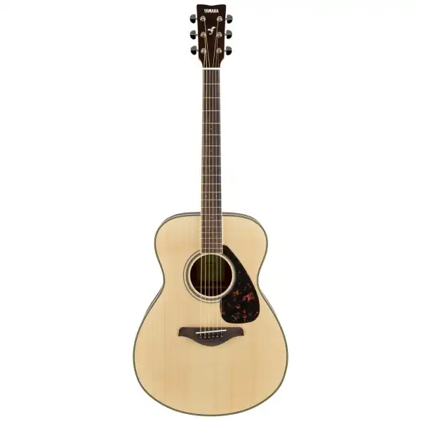 Yamaha FS820 Acoustic Guitar
