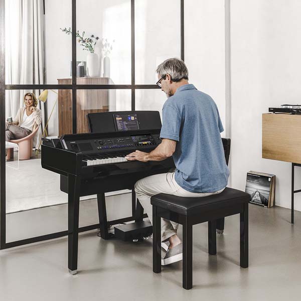 Yamaha CVP-909PE Polished Ebony Clavinova Digital Piano With Bench (with Home Installation)