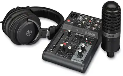 Yamaha AG03MK2 LSPK Live Streaming Pack Black
