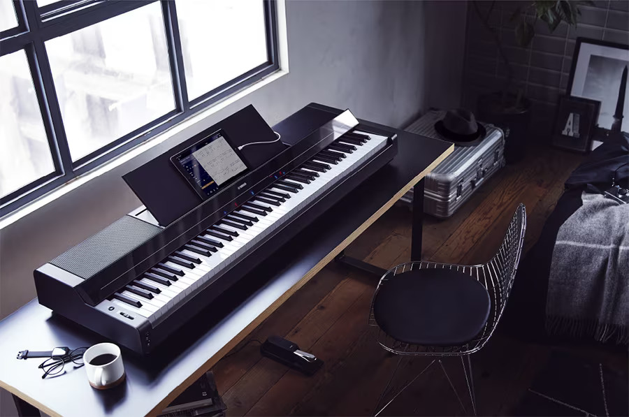 PLAY YOUR PERSONAL FAVORITES OR SONGS FROM THE BUILT-IN LIBRARY
