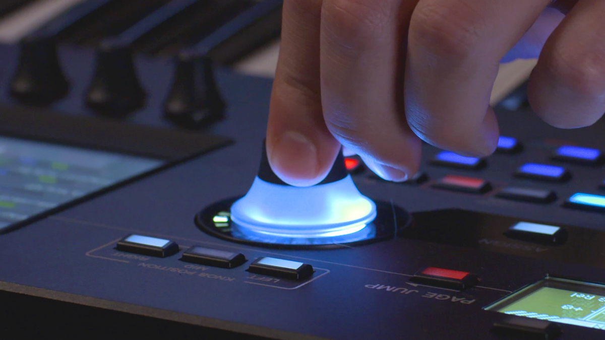 CONTROL