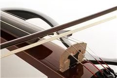 The first Silent Violin to feature the Yamaha SRT Powered system