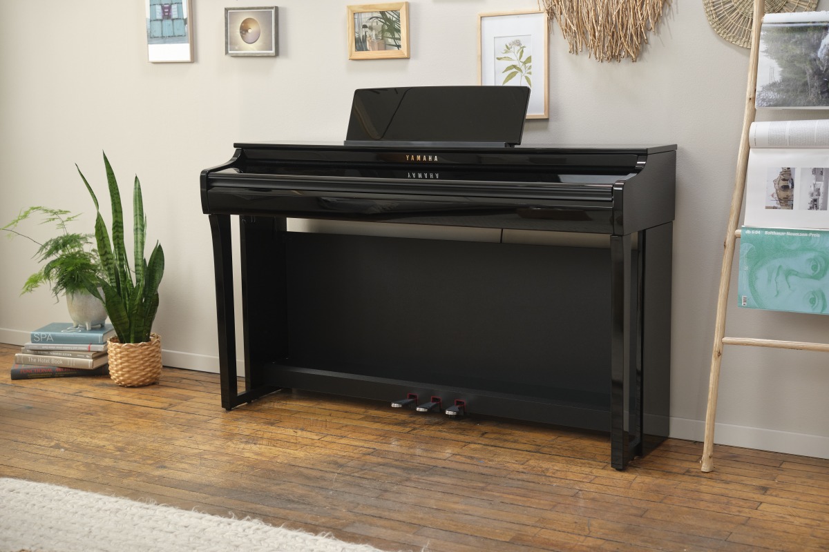 EXPERIENCE PREMIUM PIANO QUALITY